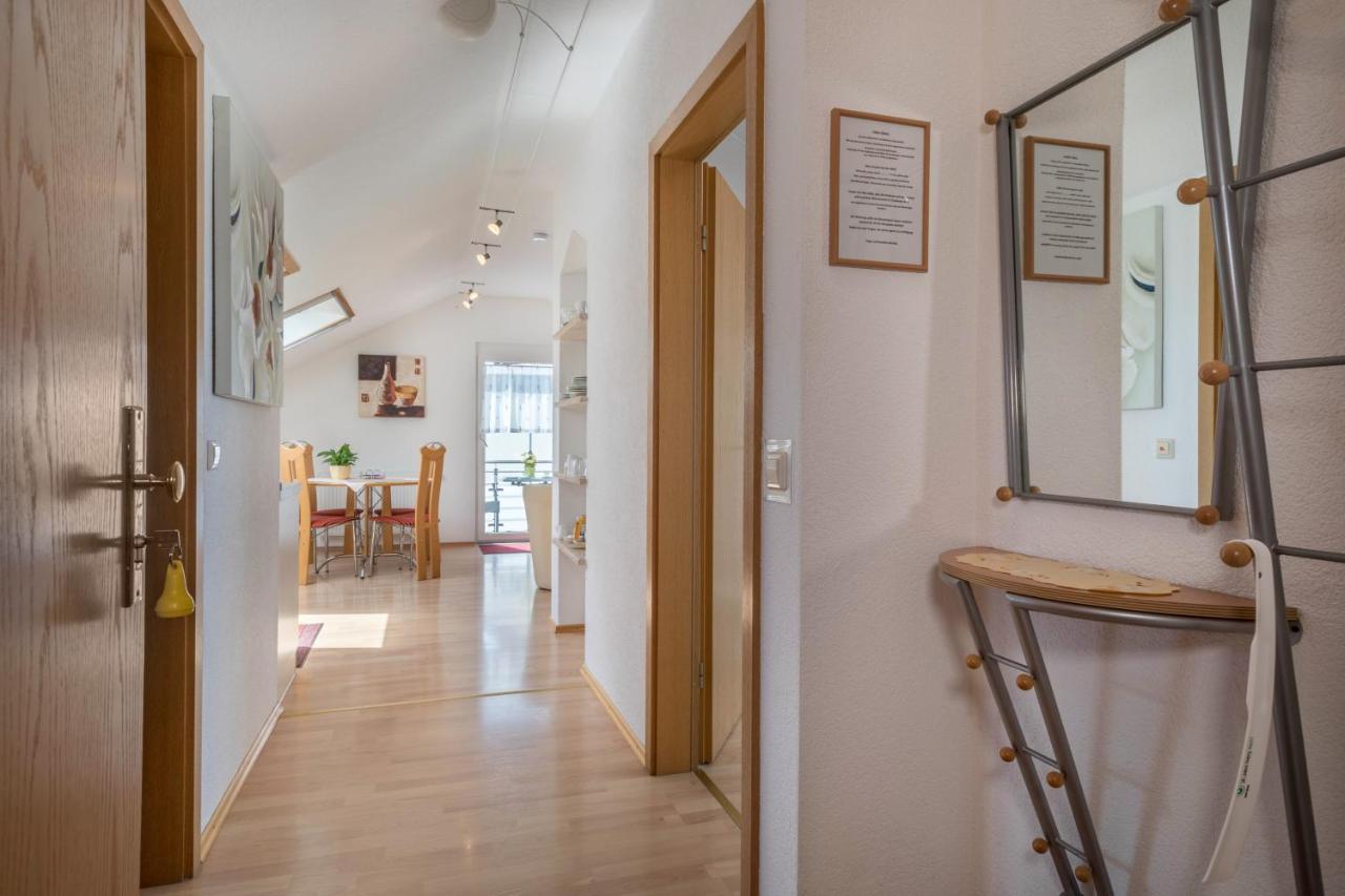 Haus Schussenblick Dg Daire Eriskirch Dış mekan fotoğraf